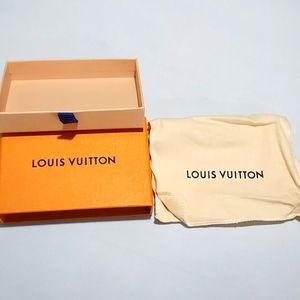 Louis Vuitton Wallet Box with Bag